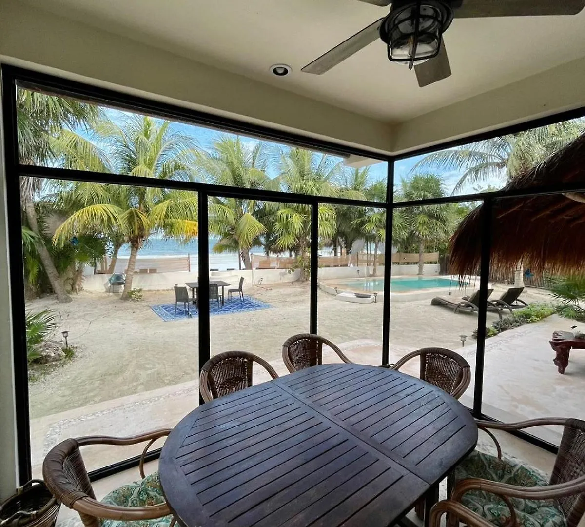 La Puerta Azul Beachfront - Adults Only Isla Holbox Hotel