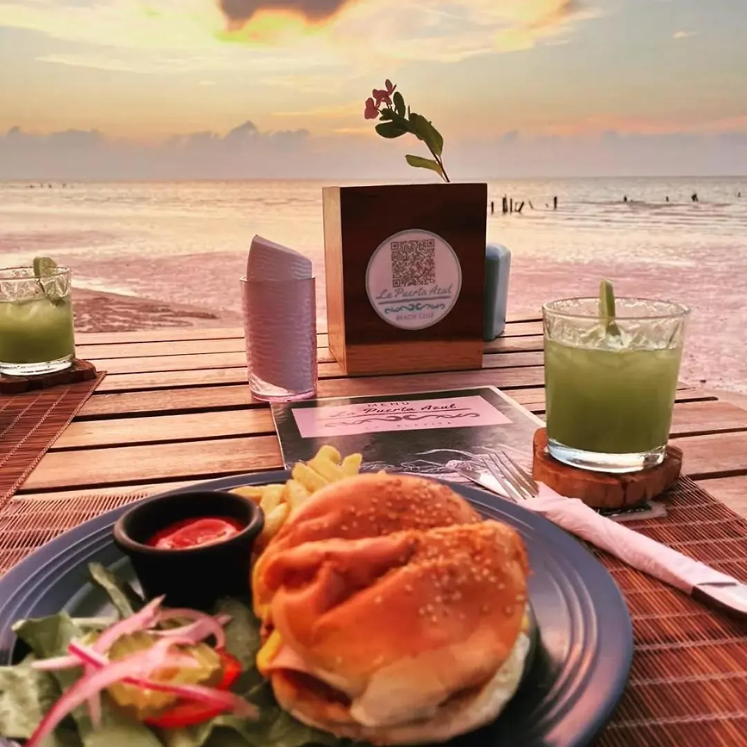 La Puerta Azul Beachfront - Adults Only Isla Holbox