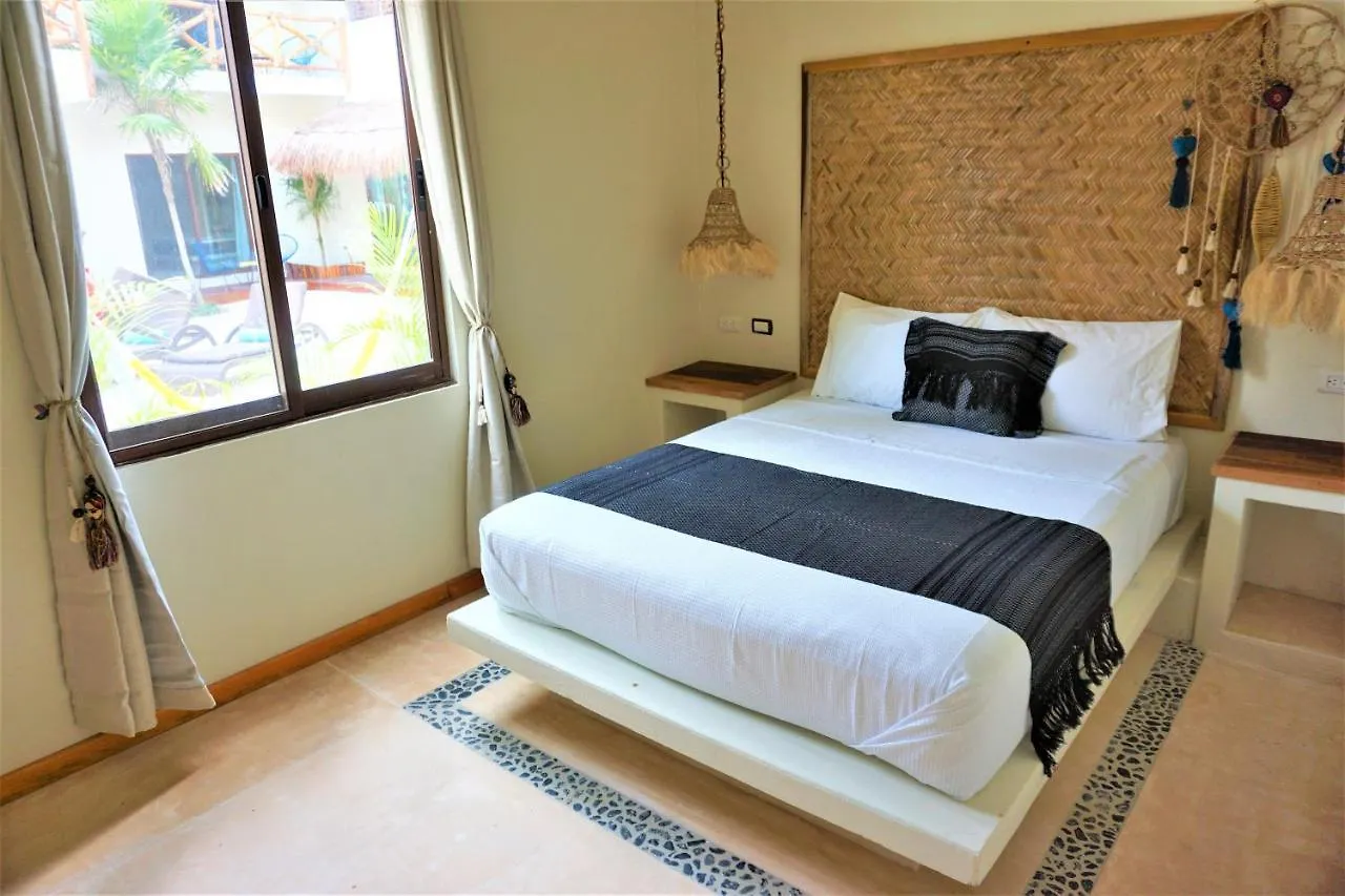 La Puerta Azul Beachfront - Adults Only Isla Holbox