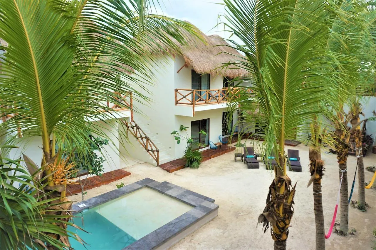 La Puerta Azul Beachfront - Adults Only Isla Holbox